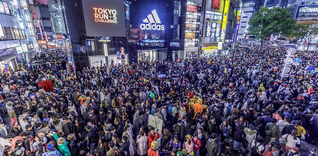Halloween Celebration in Tokyo, the Craziest Street Party