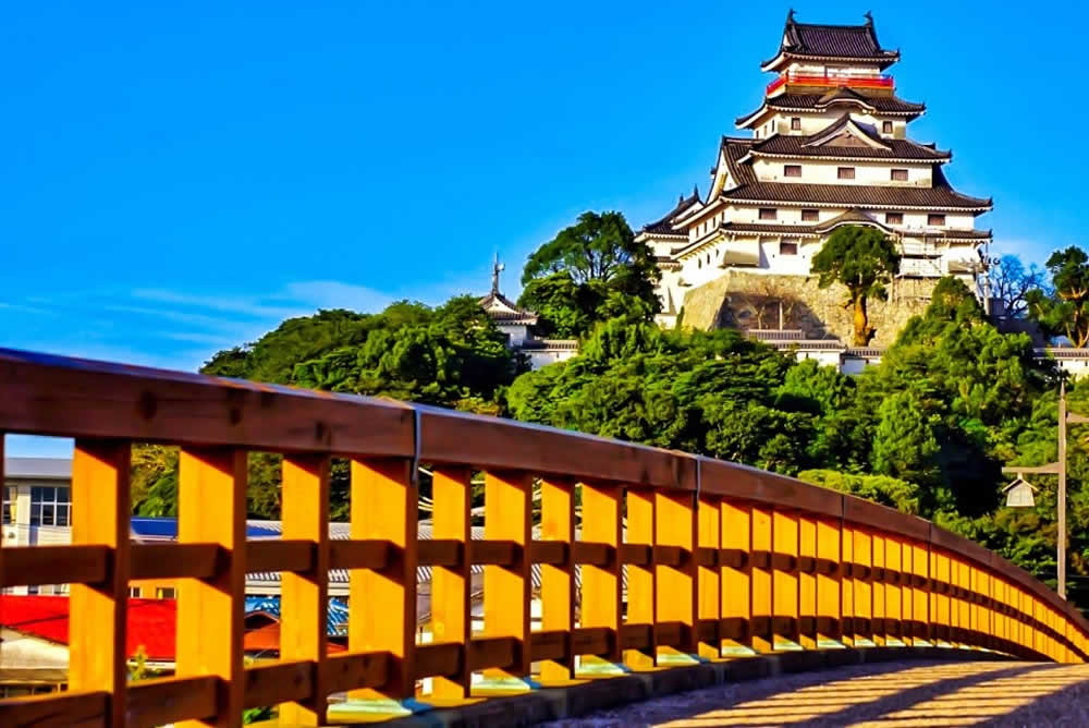 Kyushu travel bucket list Karatsu Castle in Saga