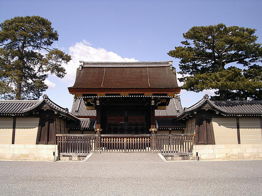Discover Regal Elegance at the Kyoto Imperial Palace