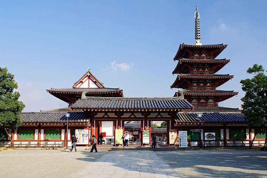 시텐노지 – 오사카의 고대 불교 사원